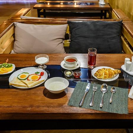 Brown Hotel Astana Zewnętrze zdjęcie