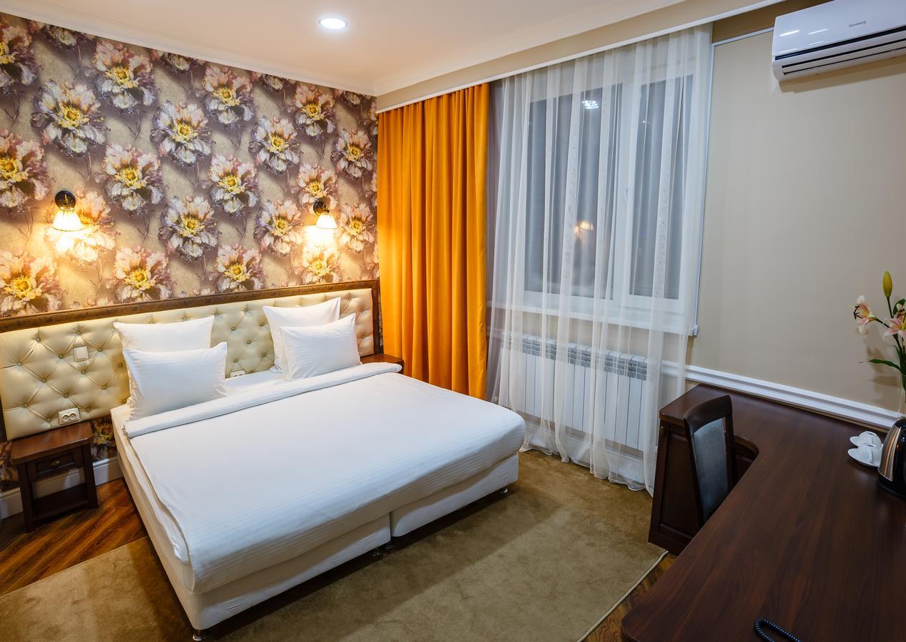 Brown Hotel Astana Zewnętrze zdjęcie