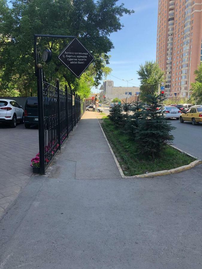 Brown Hotel Astana Zewnętrze zdjęcie