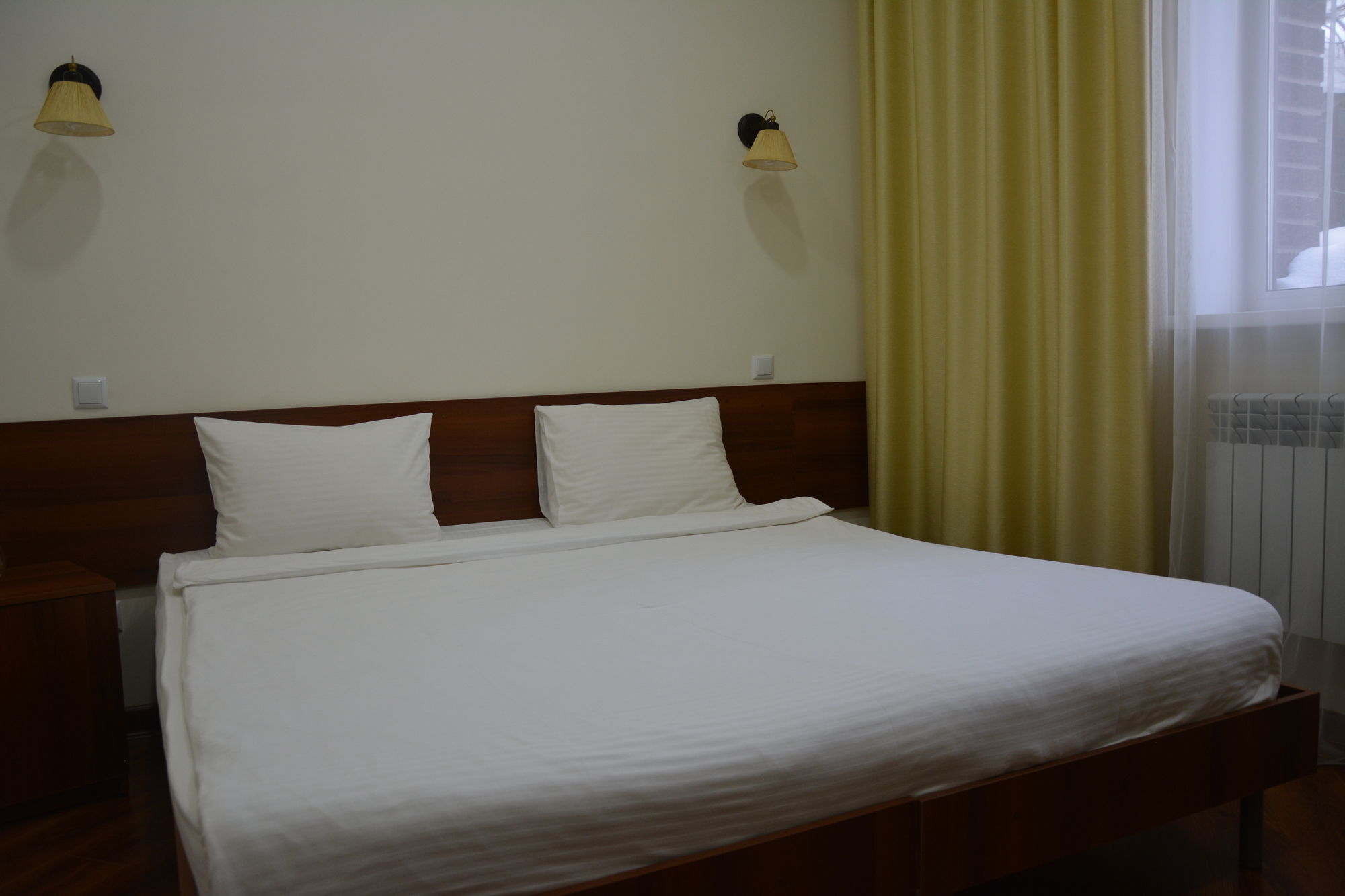 Brown Hotel Astana Zewnętrze zdjęcie